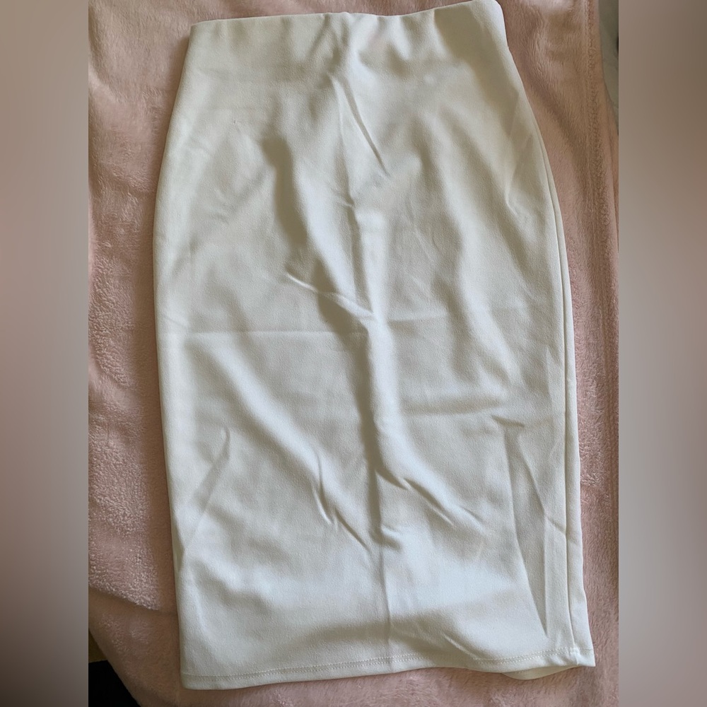 Pencil skirt